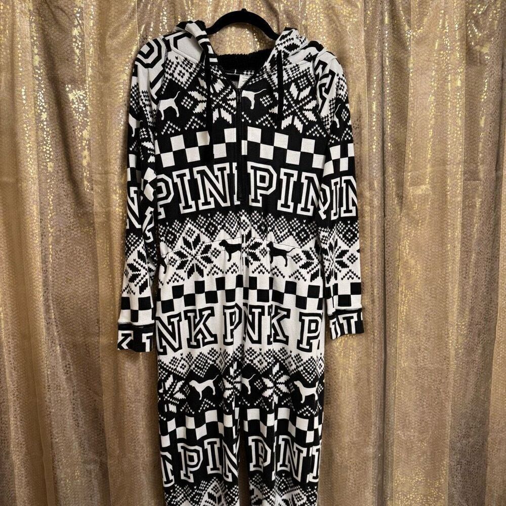 PINK Victorias Secret Black White Winter Sherpa Hood Zip Romper Small
